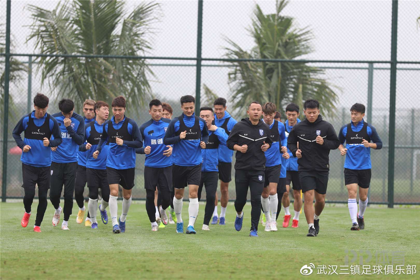 关于冲刺阶段武汉三镇调整名单以备意甲,扳平良机环节打磨,媒体盛赞,年轻球员得到机会的信息 关于冲刺阶段武汉三镇调整名单以备意甲,扳平良机环节打磨,媒体盛赞,年轻球员得到机会的信息